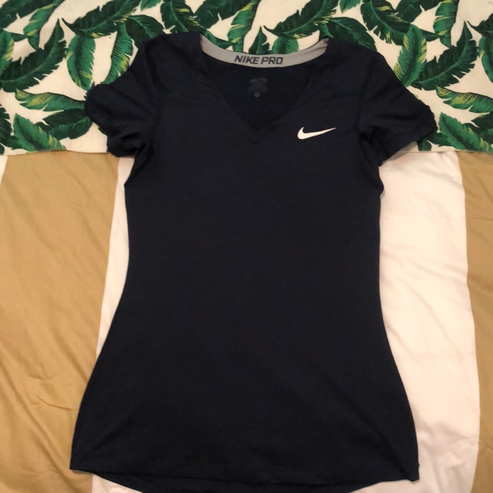 Nike Pro Short Sleeve Women's Shirt · NWOT